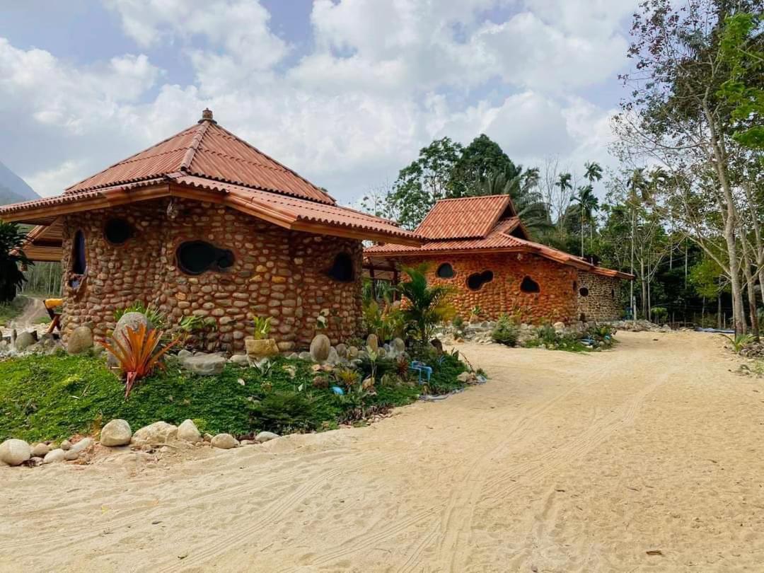 ลีลา โฮมสเตย์ Leela Homestay Chang Klang District Ngoại thất bức ảnh