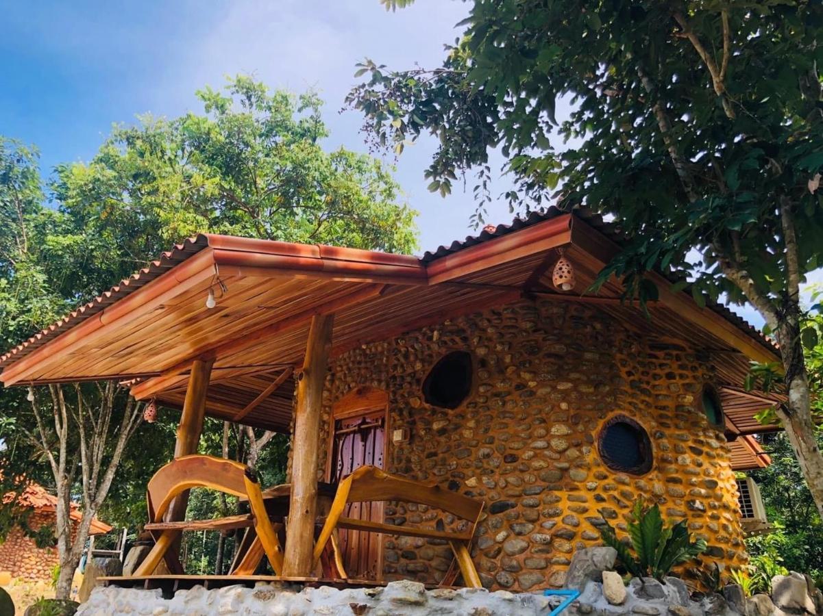 ลีลา โฮมสเตย์ Leela Homestay Chang Klang District Ngoại thất bức ảnh