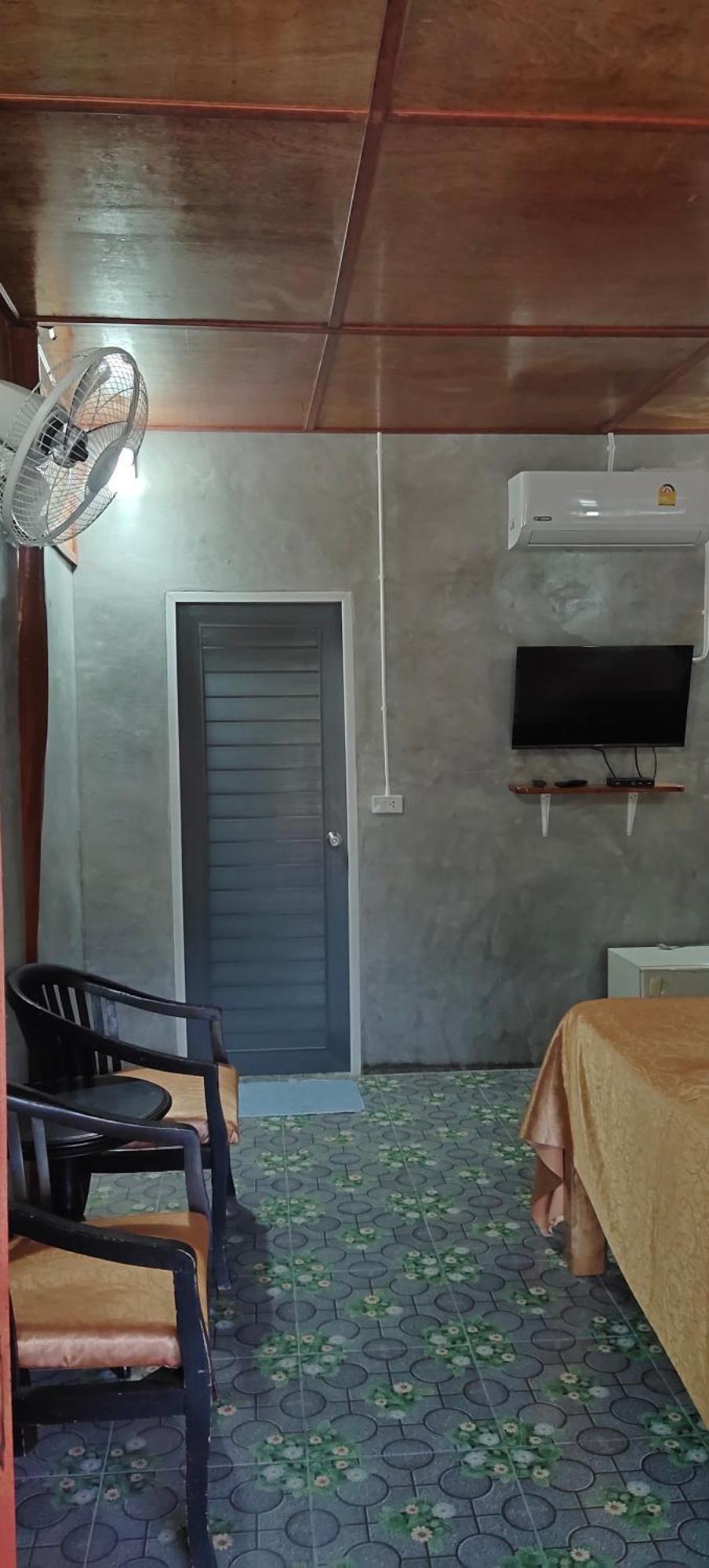 ลีลา โฮมสเตย์ Leela Homestay Chang Klang District Ngoại thất bức ảnh