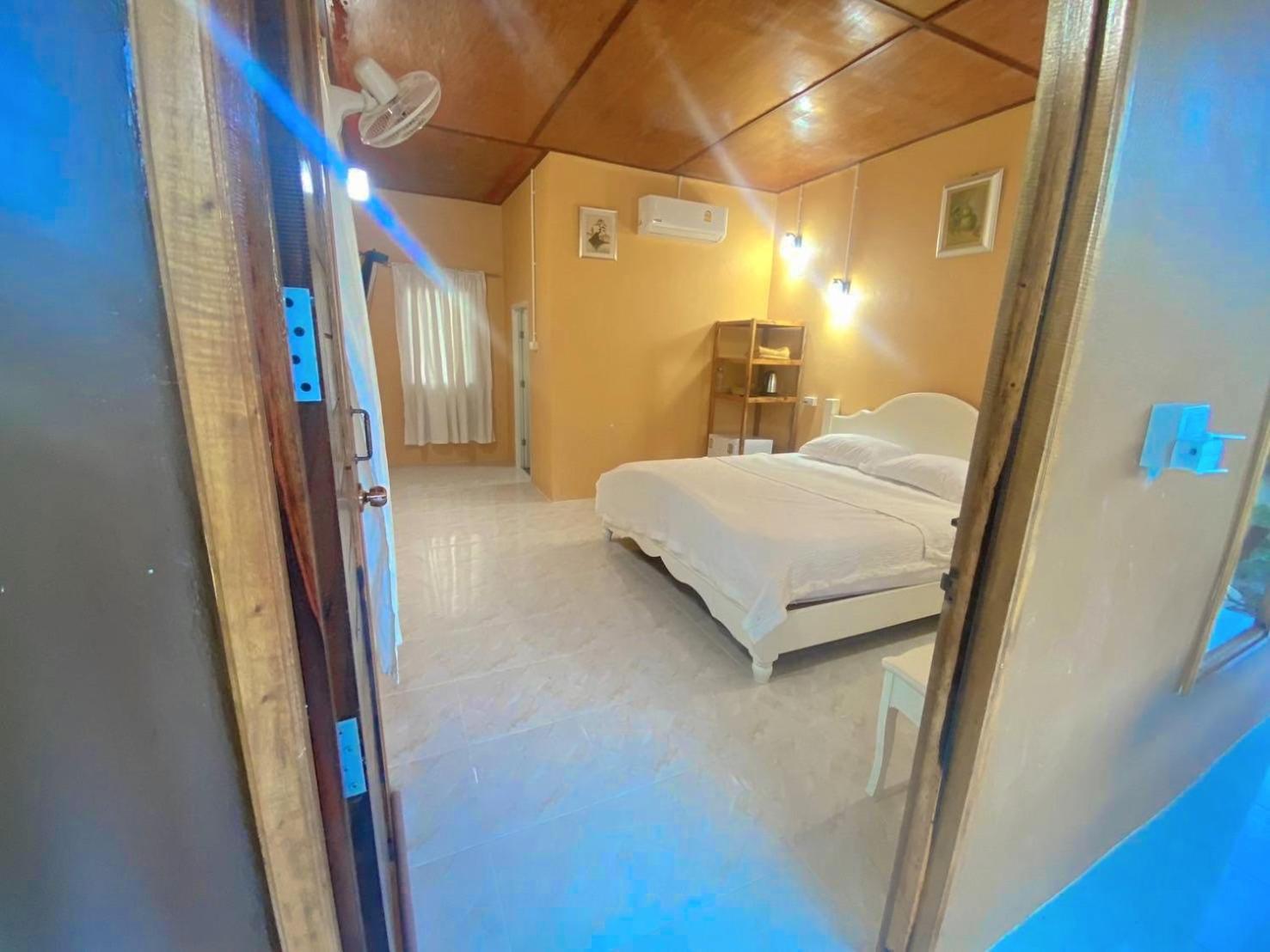 ลีลา โฮมสเตย์ Leela Homestay Chang Klang District Ngoại thất bức ảnh